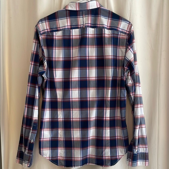 Banana Republic Blue and Pink Casual Button Down Shirt - Picture 3 of 4